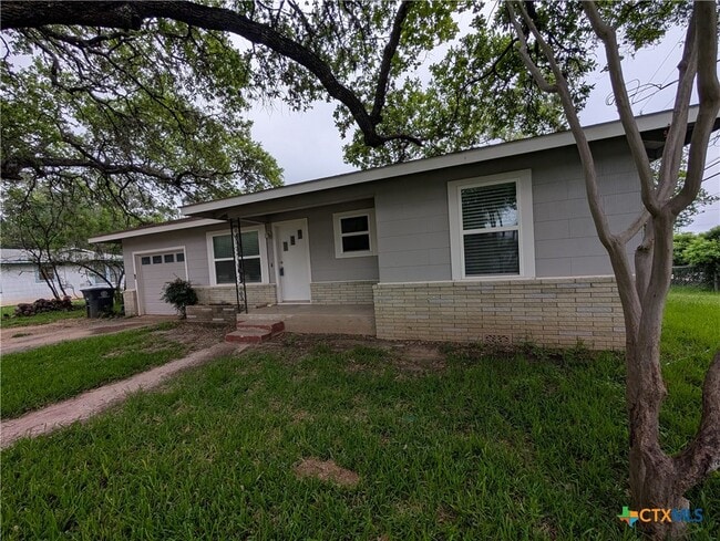 Photo - 106 Woodland Ave