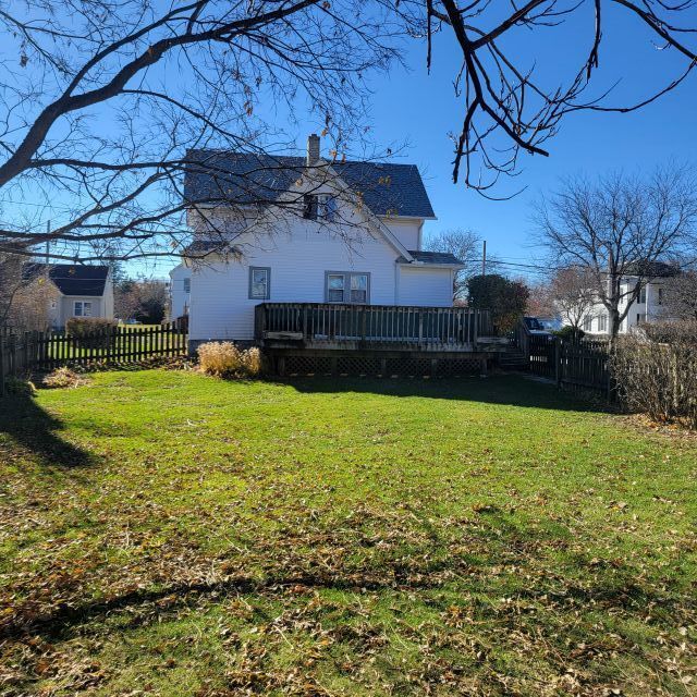 Photo - 211 E Main St