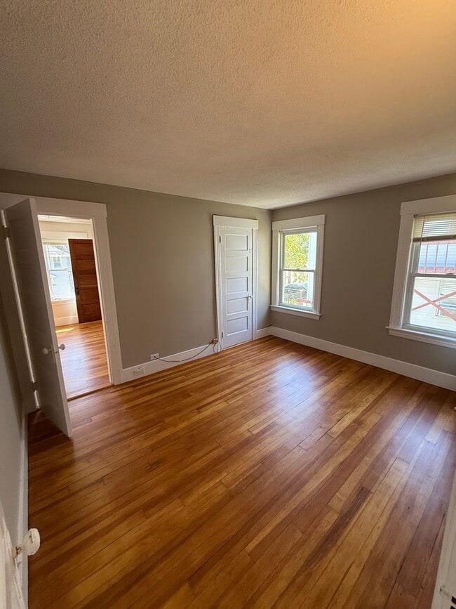 Photo - 48-50 Putnam St Unit 50 Putman St