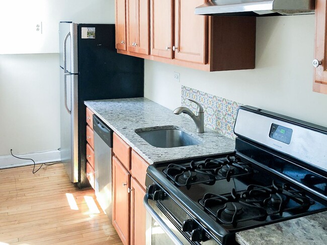 Photo - 5057 N Damen Ave Unit 1W