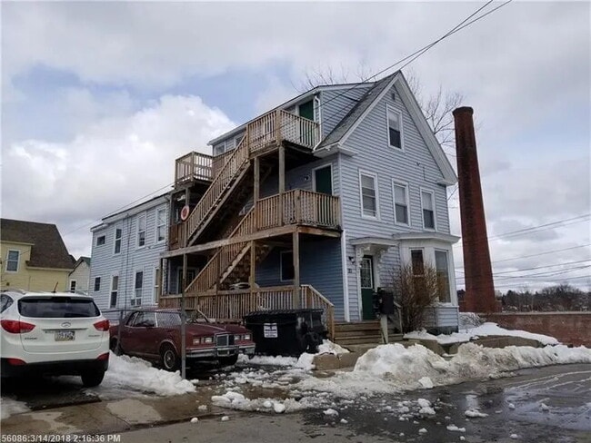 Building Photo - Cozy & Affordable 1BR Apartment with Heat Included – Convenient Sanford Location! Unit C