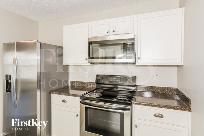 Photo - 5705 Addington Dr