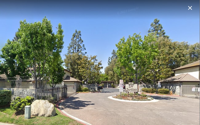 Building Photo - 12394 Rock Springs Ct Unit 42