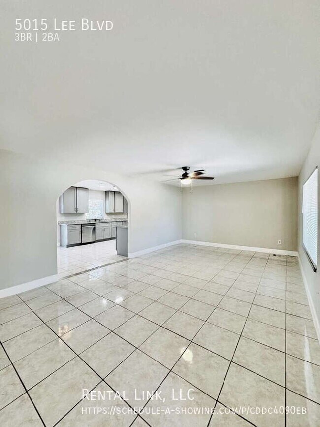 Photo - 5015 Lee Blvd