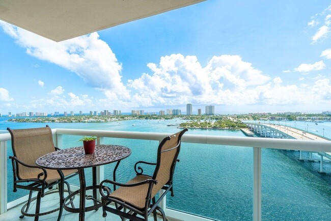 Photo - 2640 Lake Shore Dr Condominio Unidad 1716