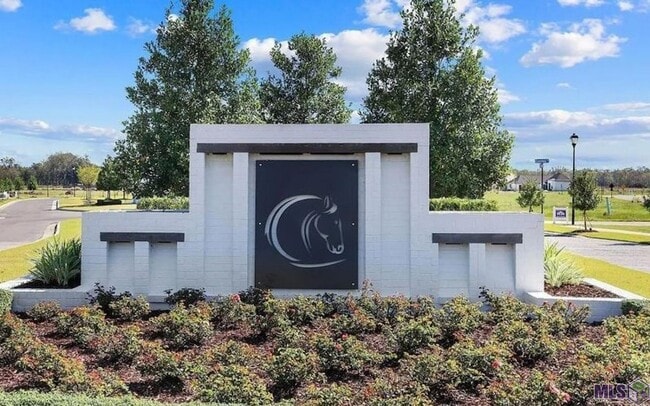 Building Photo - 4350 Boulonnais Ave