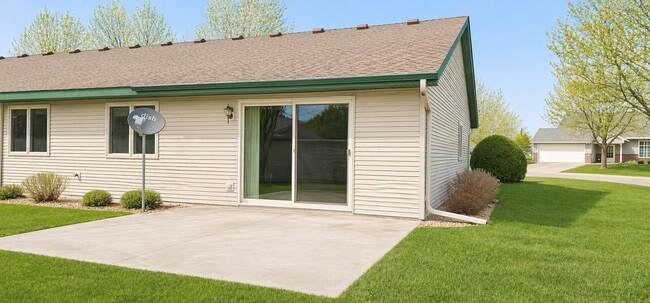 Photo - 913 Richland Ave SW