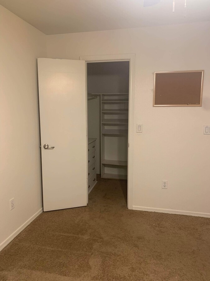 Photo - 1385 W University Ave