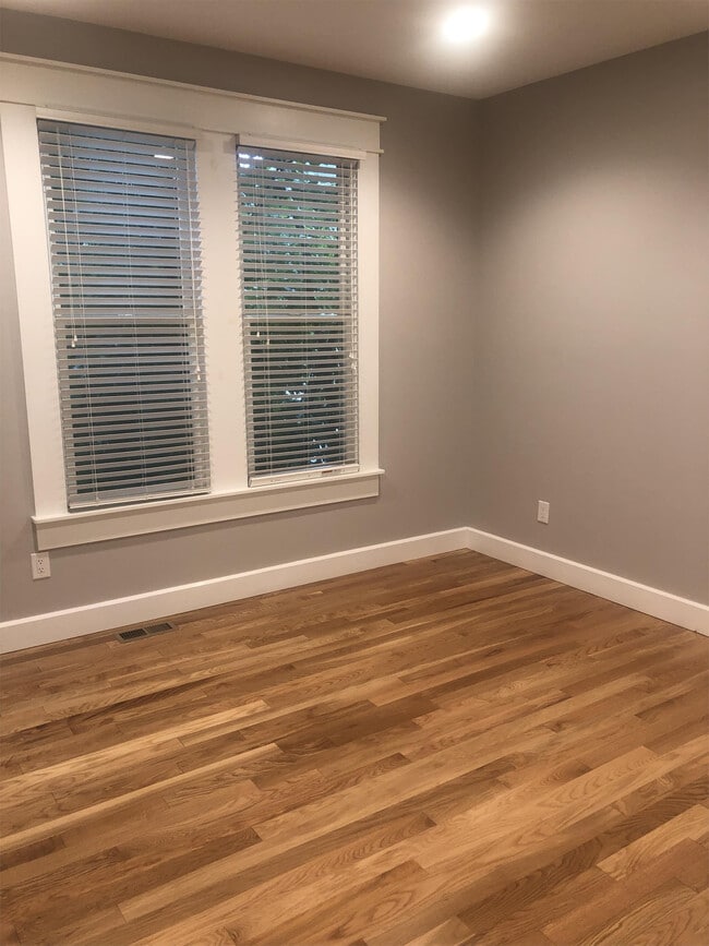 Photo - 514 S Fess Ave