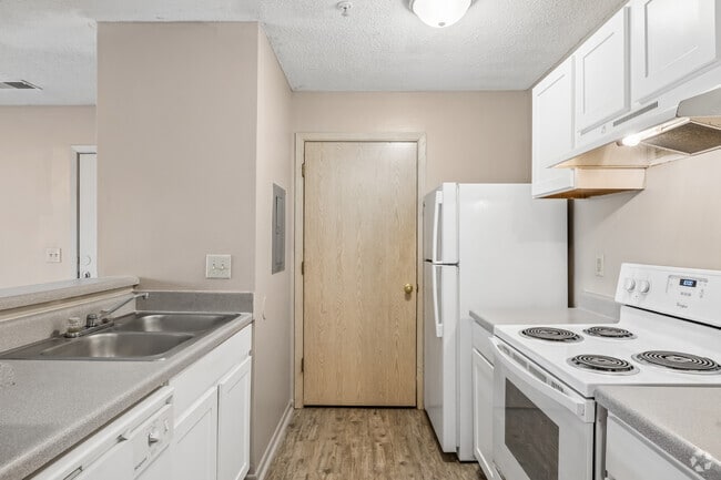 2 habitaciones, 2 baños - 700 pies cuadrados - Cocina - BayOak