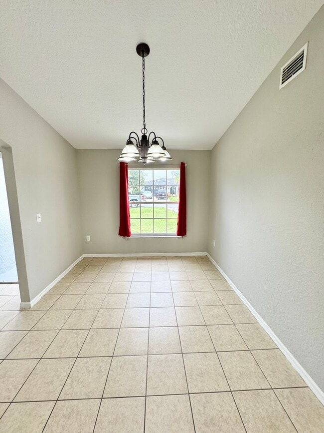 Photo - 4 Bedroom 2 Bath Home in Poinciana Village 3