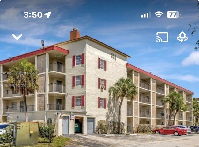 Building Photo - 3001 NW 48th Ave Unit 444