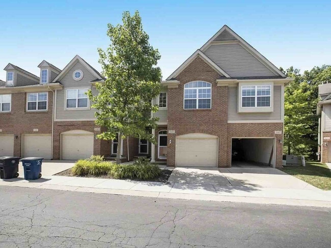Photo - 3145 Asher Rd Unit Large Spacious Condo in Ann Arbor