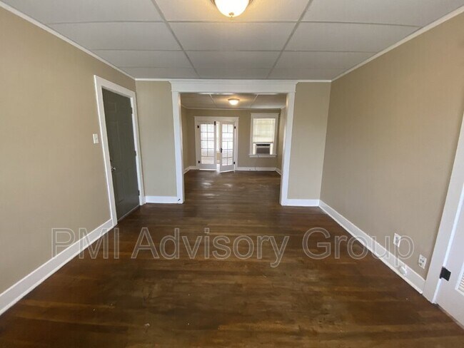 Photo - 509 SW 5th St Unit 3