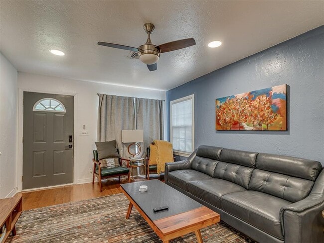Photo - 1009 Idaho St