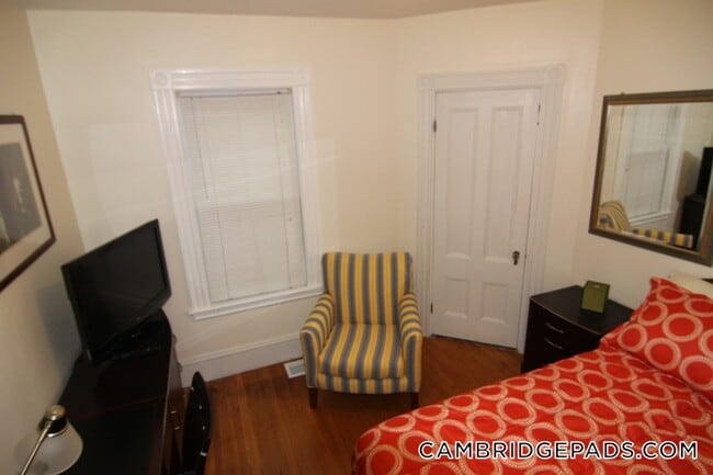 33 Jefferson St Unit 1