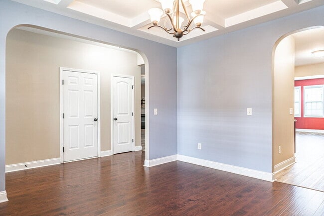 Photo - 216 Tipperary St