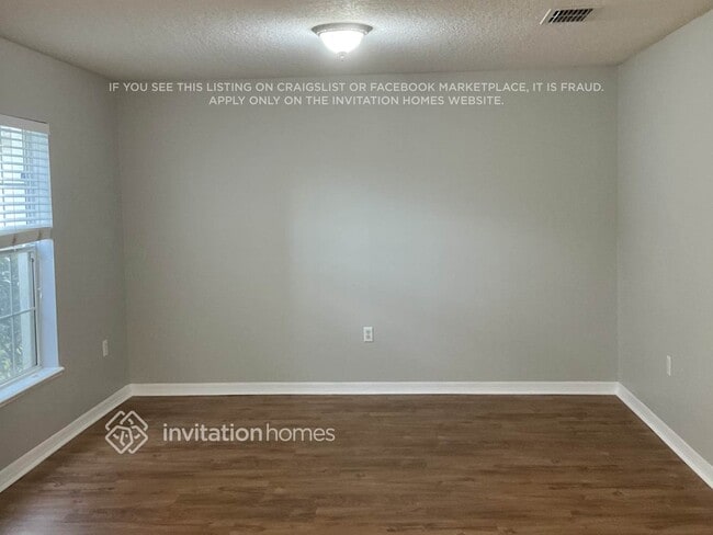 Photo - 5519 Shady Pine St S