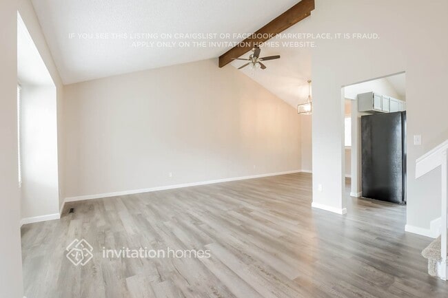 Photo - 18233 E Berry Dr