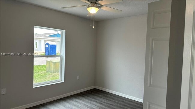 Photo - 1499 Las Villas Blvd