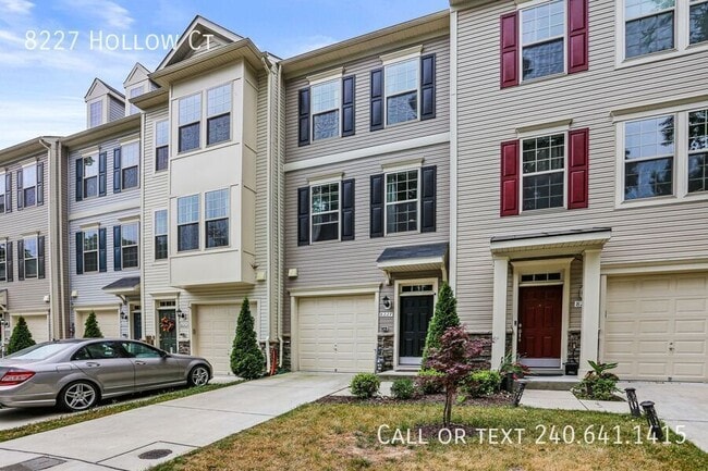 Photo - 8227 Hollow Ct
