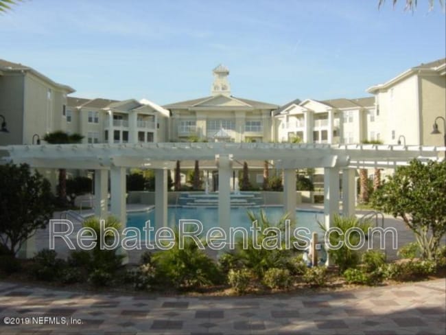 Photo - 8290 Gate Pkwy W Unit #1404