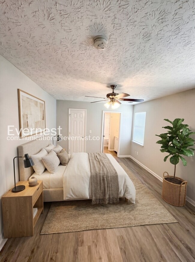Photo - 218 Dove Pl
