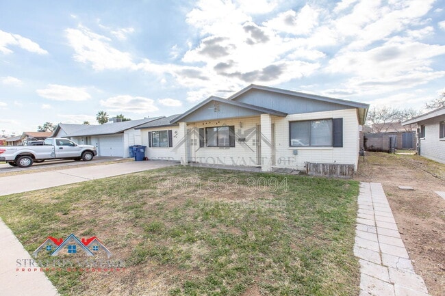 Photo - 3410 S Cutler Dr