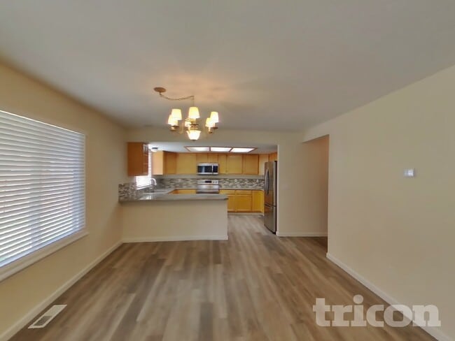 Photo - 3619 Silver Maple Ct SE