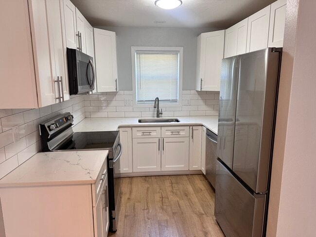 Photo - 1848 Bright View Dr