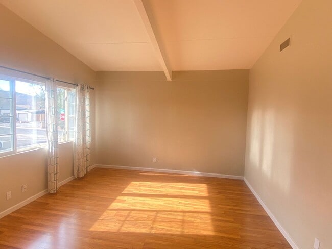 Photo - Home in Stead