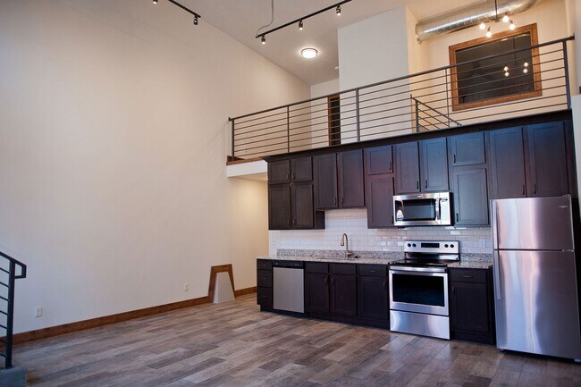 Photo - Union Biscuit West - 109 Unit UBL 109