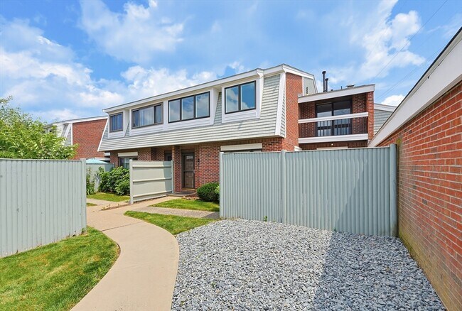 Photo - 52 Rosewood Dr