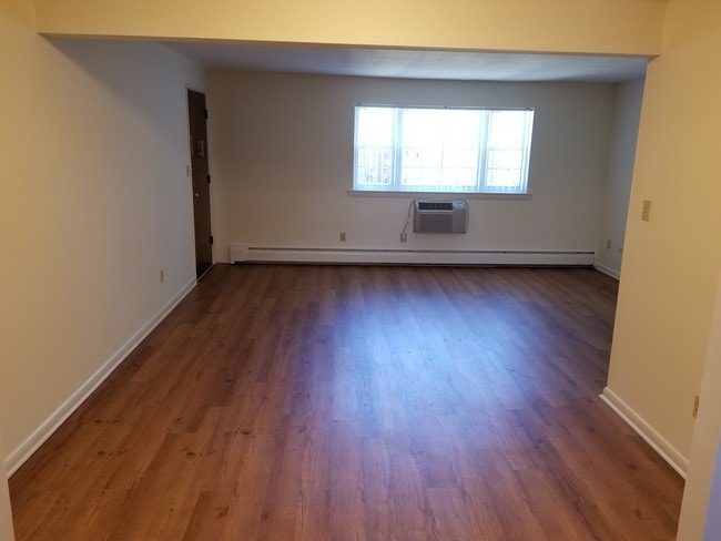 Photo - Garden Style Apartments in a park like setting.