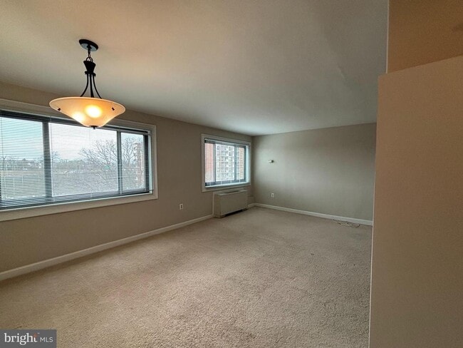 Photo - 1200 S Arlington Ridge Rd Unidad 602