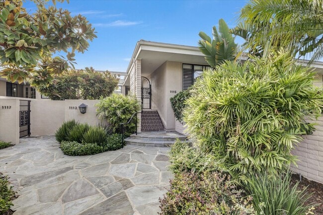 1115 Granville Dr