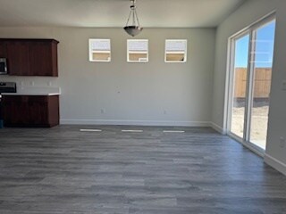 Photo - 900 Agate Way