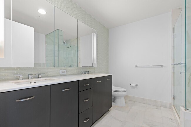 Photo - 2 2nd St Unidad 2507