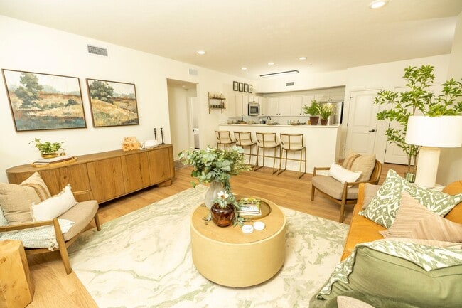 Photo - Beautiful 3 bed 3.5 bath Condo Unit 204