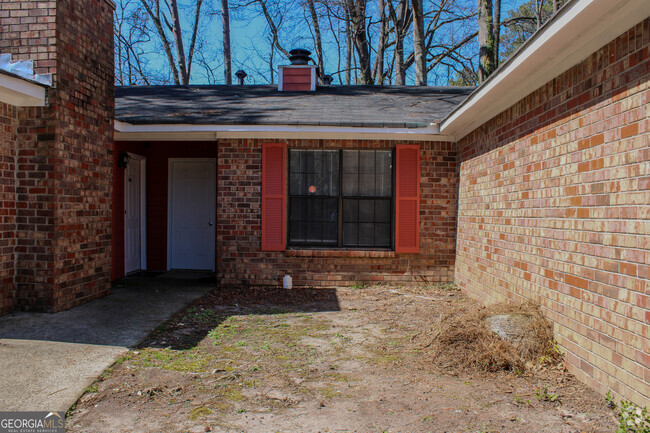 Building Photo - 395 River Oak Dr Rental