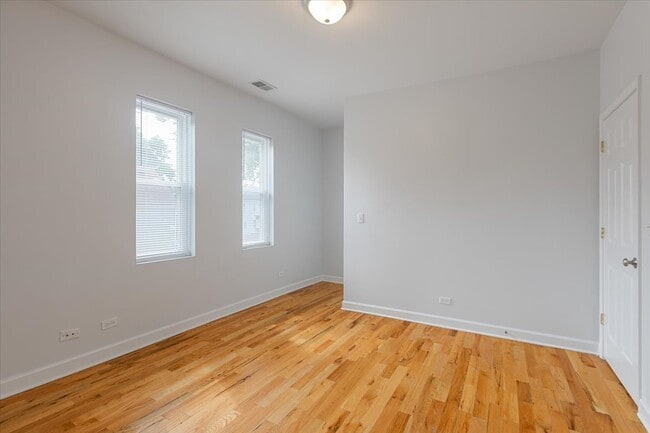 Photo - 1234 W 49th Pl