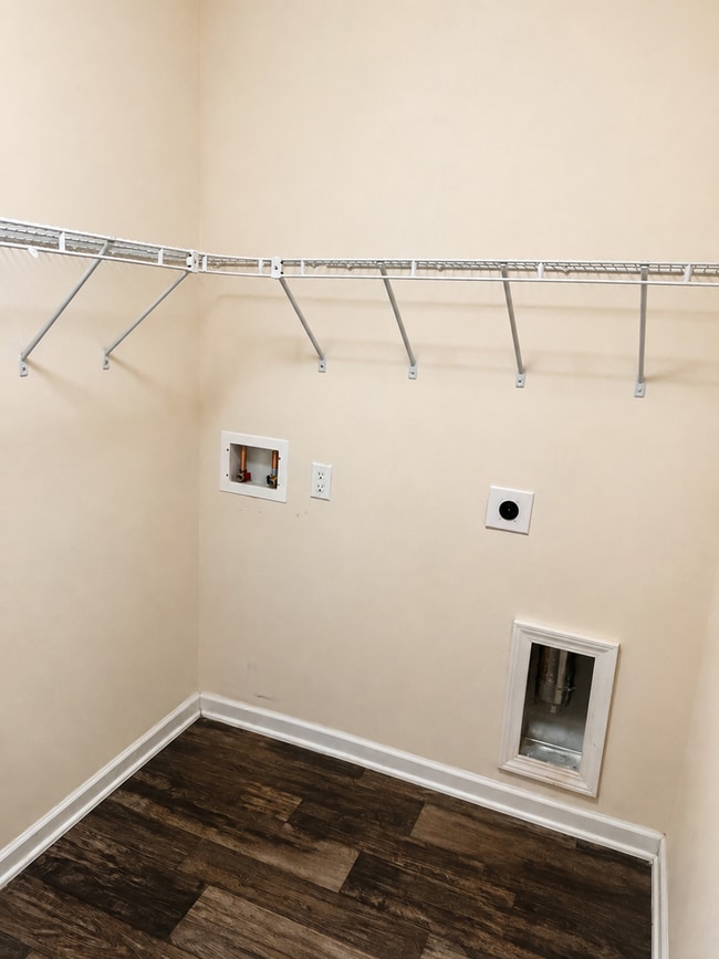 Photo - 228 Brooklet Cir