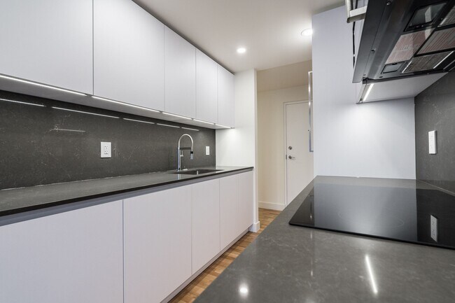 55 Eccleston Dr Unit 217