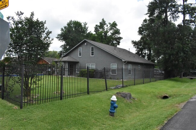 Photo - 8535 Parkette Dr