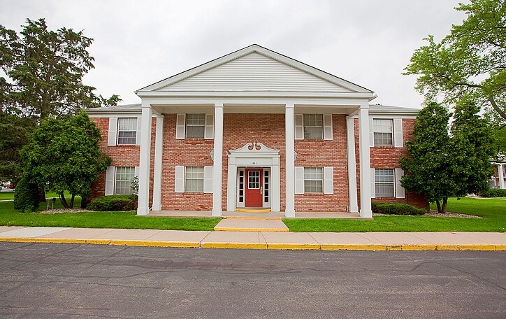 Riverside North Apartments For Rent In South Bend In Forrent Com