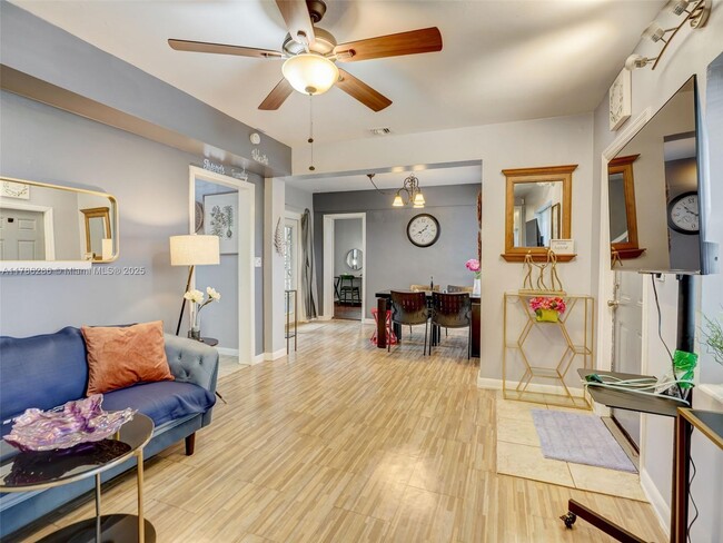 Building Photo - 400 Cadima Ave Rental