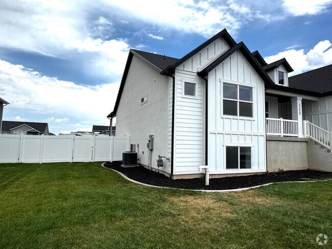 Building Photo - 5258 W 3750 S Rental