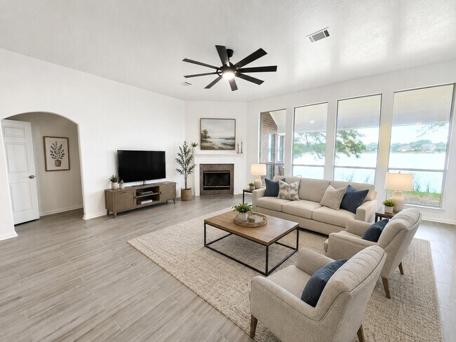 Photo - 4018 N Crystal Lake Cir