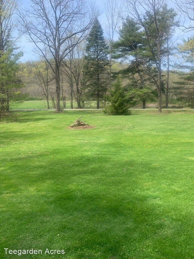 Photo - 3 br, 1 bath House - 4245 State Route 45