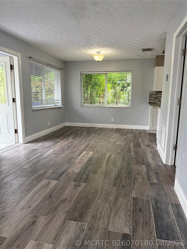 Photo - 1516 NW 7th Ave